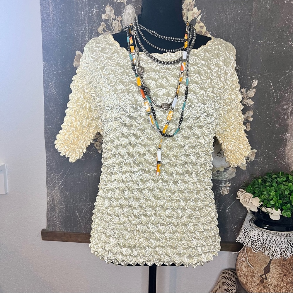 FC‎ Buttery Yellow Y2K Vintage Bubble Popcorn Stretch Blouse O/S Fits S-L